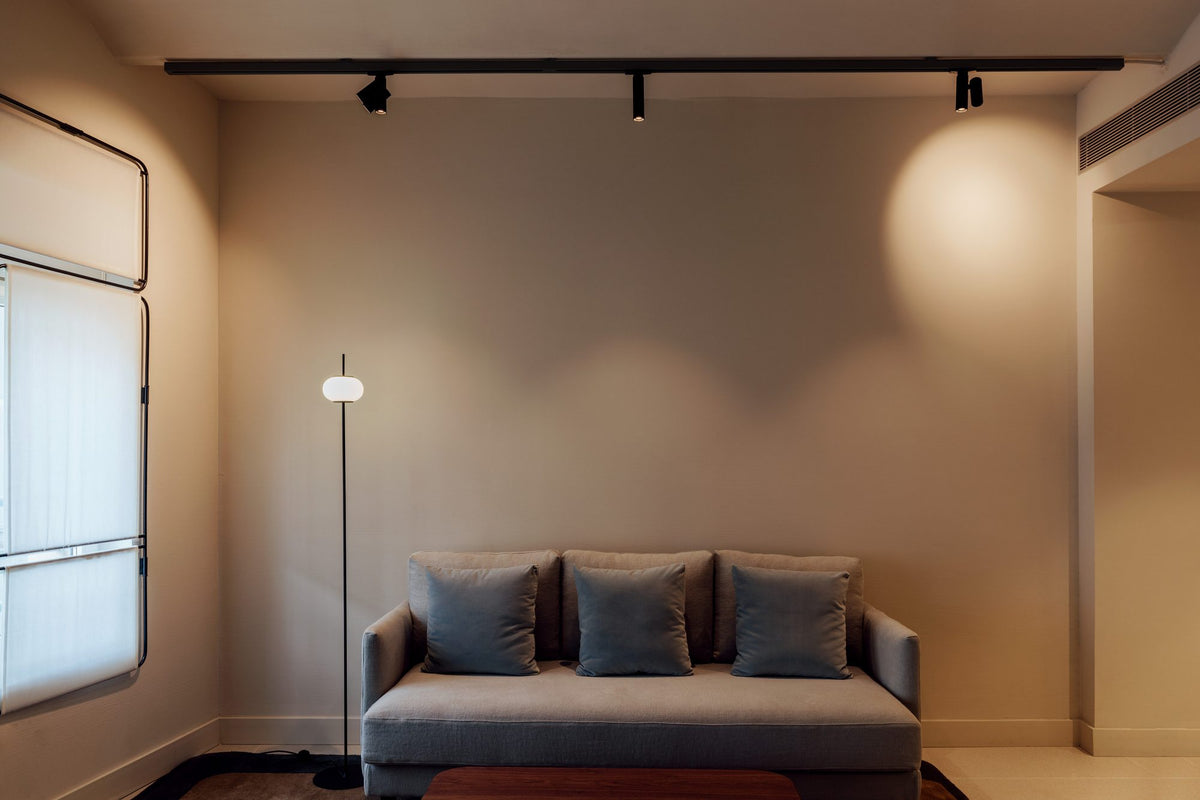 Plafón técnico compacto de 2 luces con LED DOB 5W – Milan Haul 40 – perfil de aluminio extruido, 2 acabados