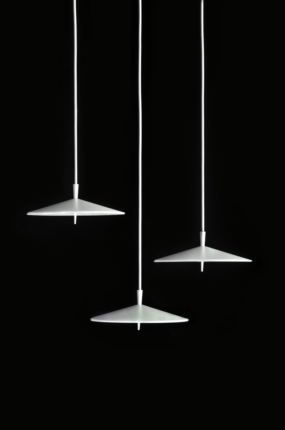 Lámpara colgante 20 cm – Milan Pla – cuerpo de aluminio inyectado y acero estampado, 4 acabados