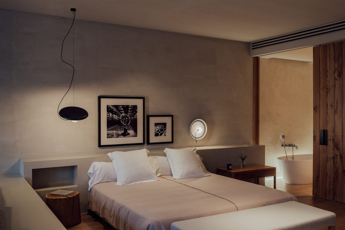 Lámpara colgante – Milan Wire – tulipa de cristal conectada a pantalla textil mediante un hilo, 3 acabados