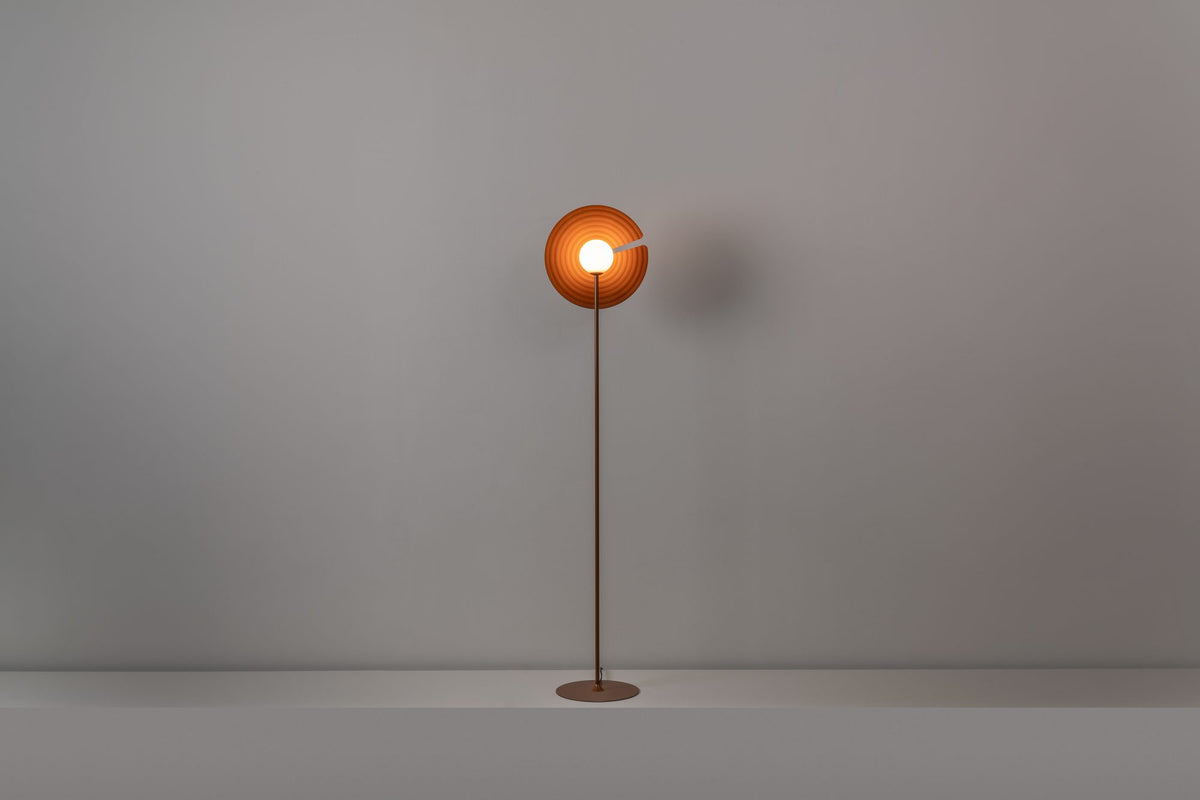 Lámpara de pie 130 cm – Milan Symphony – pantalla de cristal giratoria con cierre magnético, 3 acabados