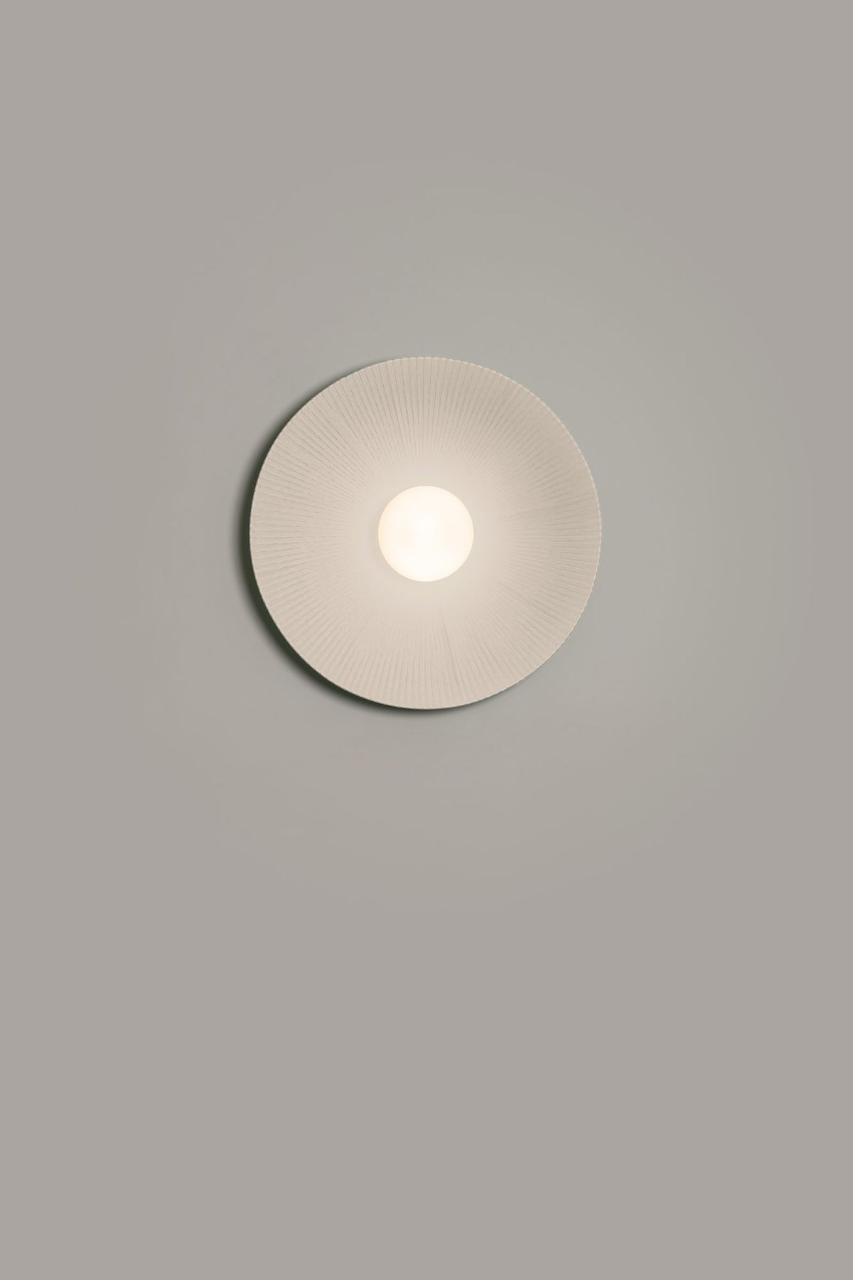 Aplique de pared – Milan Artic Circle – cuerpo de acero estampado, acabado blanco