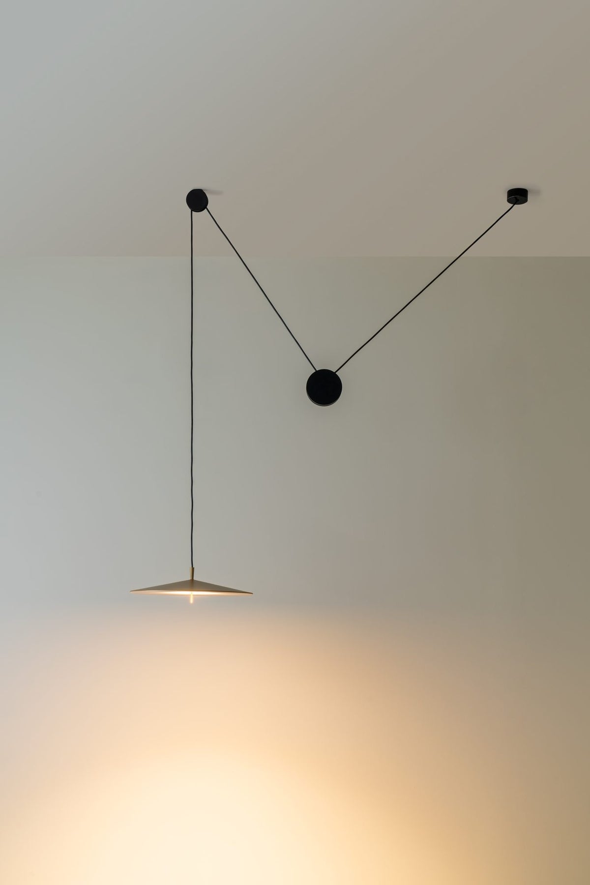 Lámpara colgante 40 cm – Milan Pla – cuerpo de acero estampado, 4 acabados