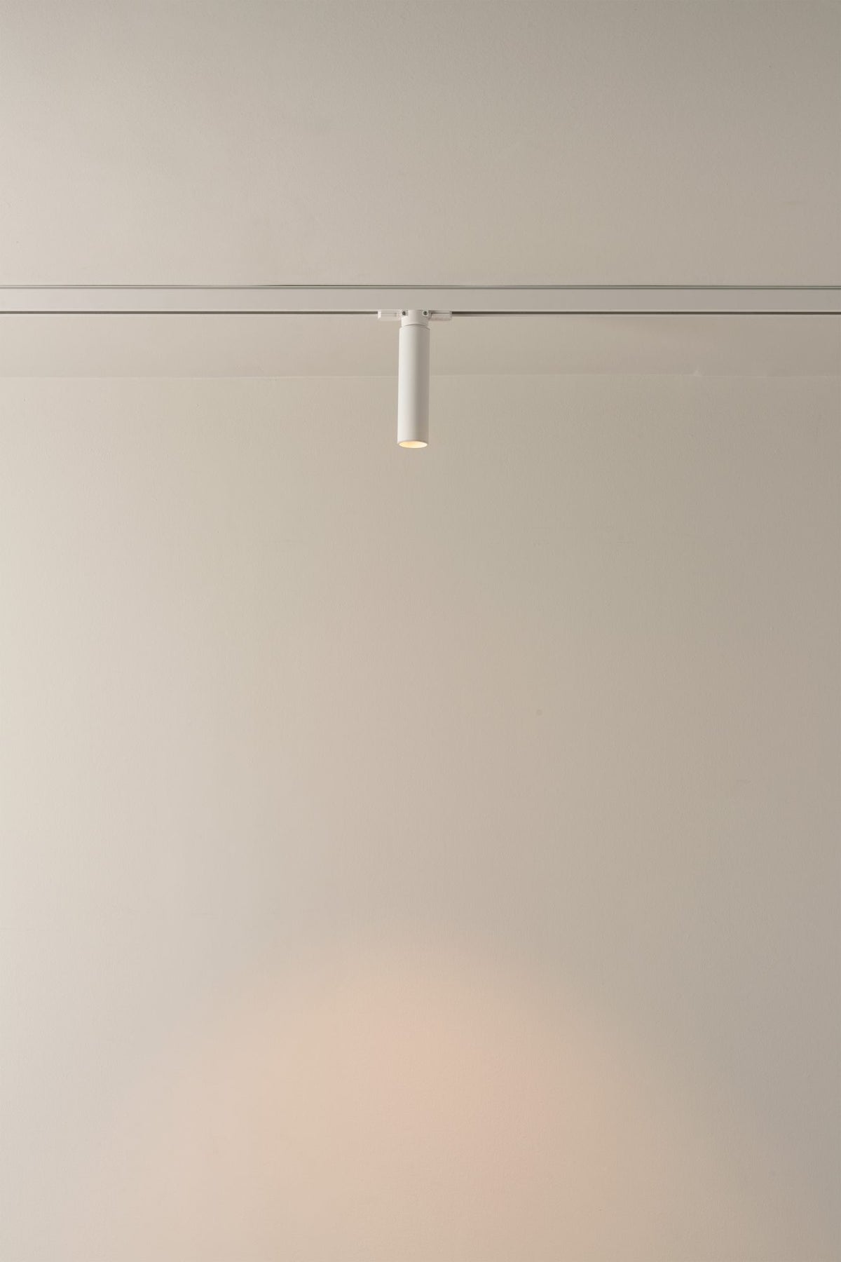 Plafón técnico compacto con LED DOB 5W, 15 cm de altura – Milan Haul 40 – perfil de aluminio extruido, 2 acabados