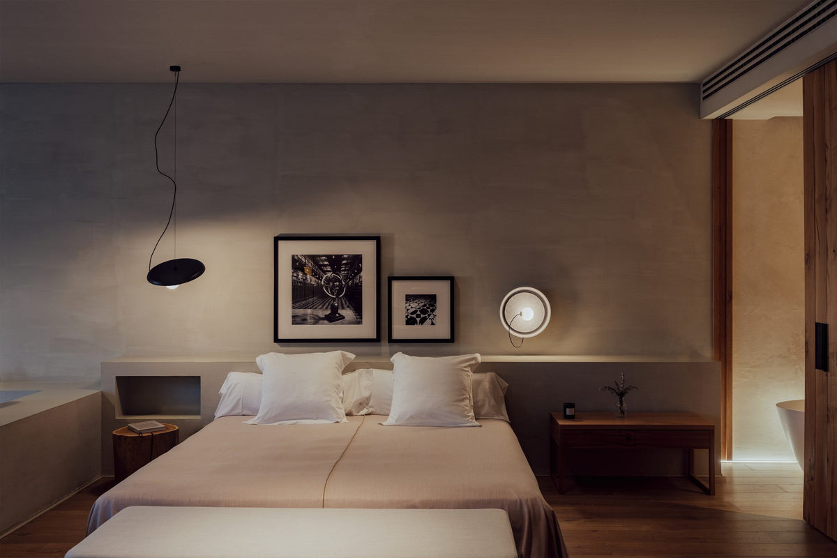 Lámpara colgante – Milan Wire – tulipa de cristal conectada a pantalla textil mediante un hilo, 3 acabados