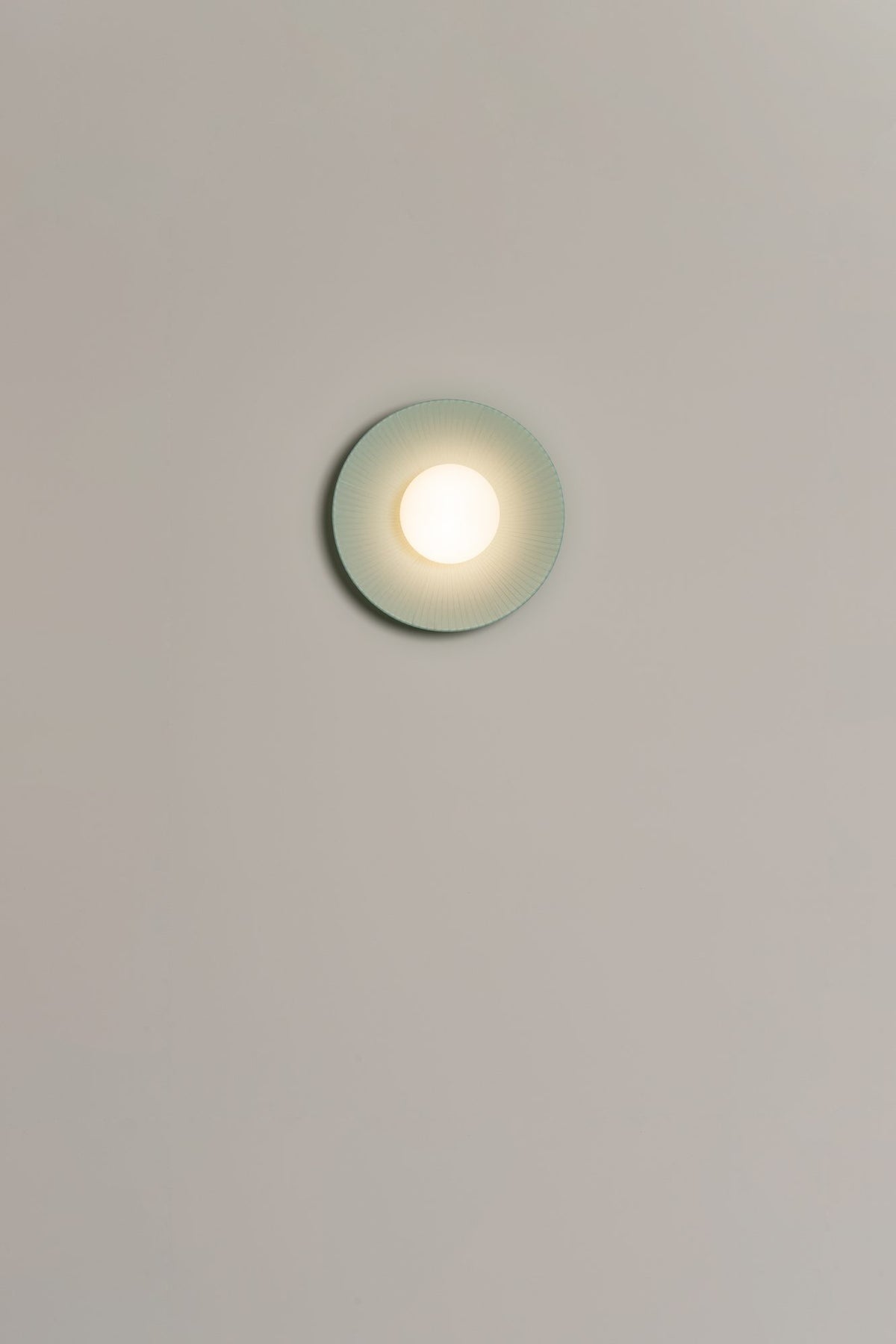 Aplique de pared – Milan Artic Circle – cuerpo de acero estampado, acabado blanco