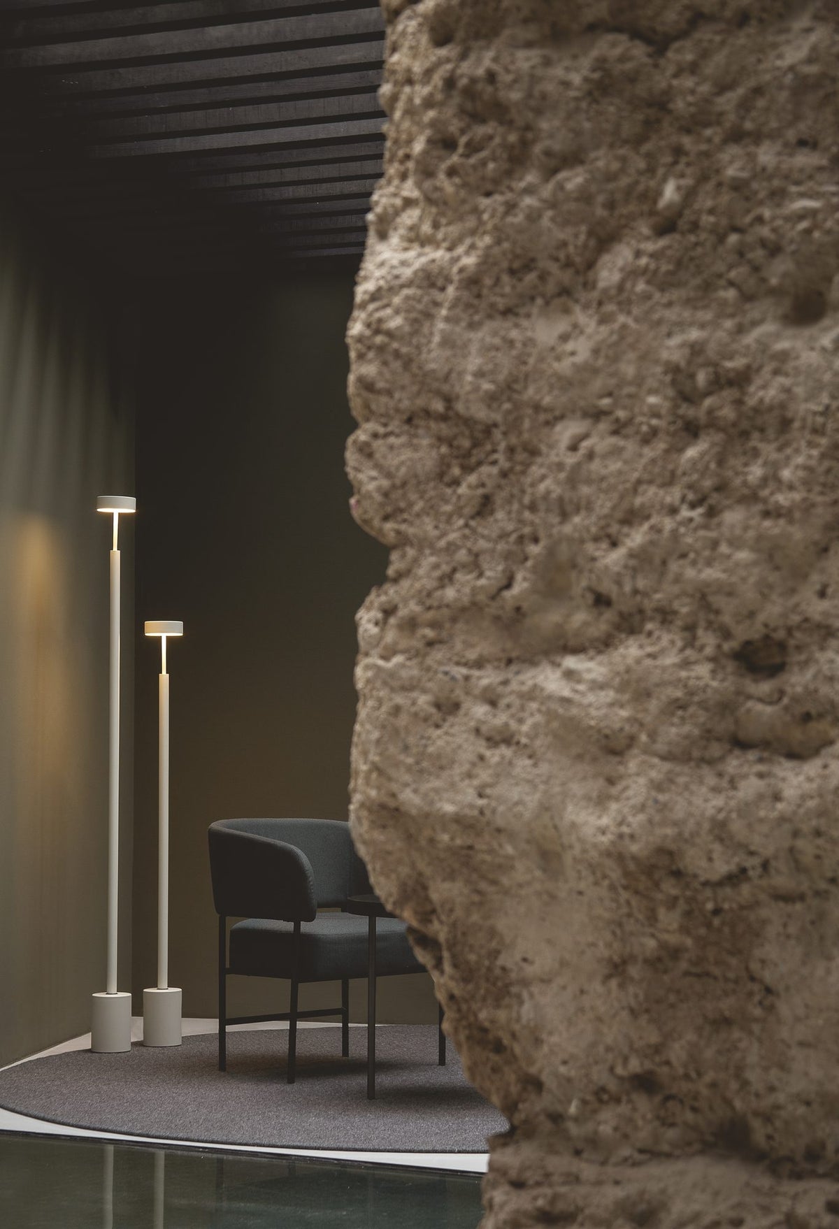 Lámpara de pie de salón 130 cm – Milan Peak – diseño de cilindros superpuestos en metal, 3 acabados
